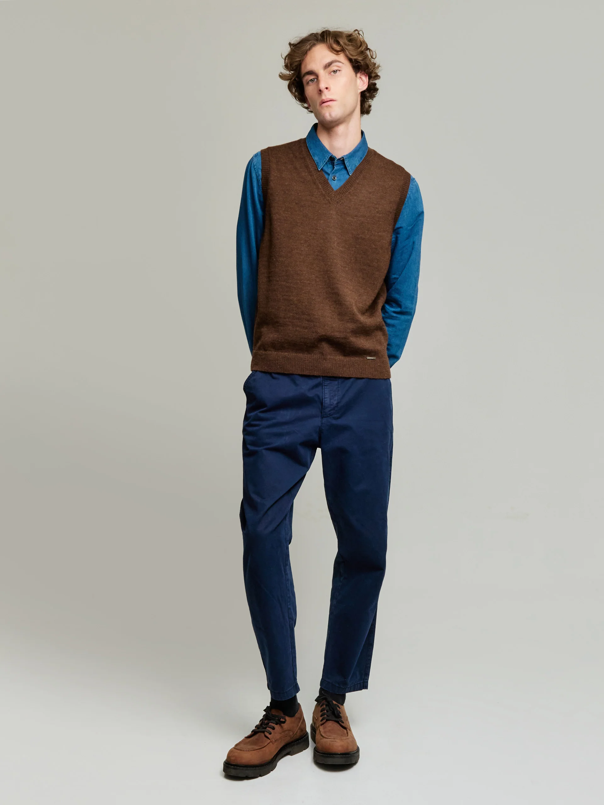 Abel Vest Baby Alpaca Color Brown - Image 4