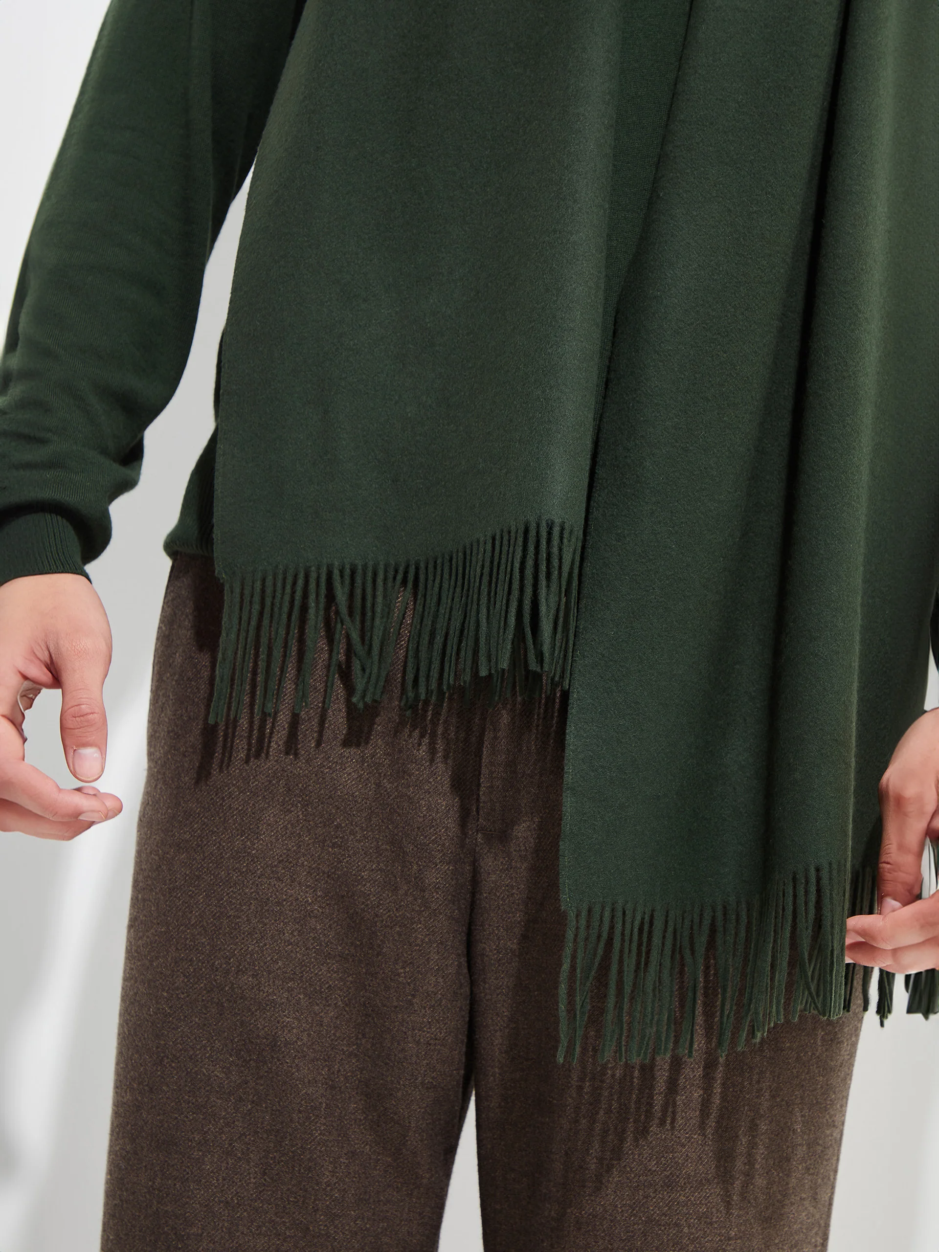 Basel  Vicuña Color Green - Image 4