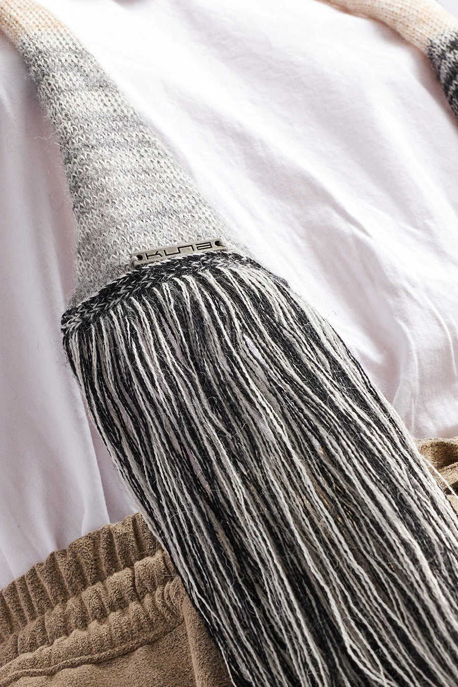 Woirel Scarf Baby Alpaca Color Black - Image 3