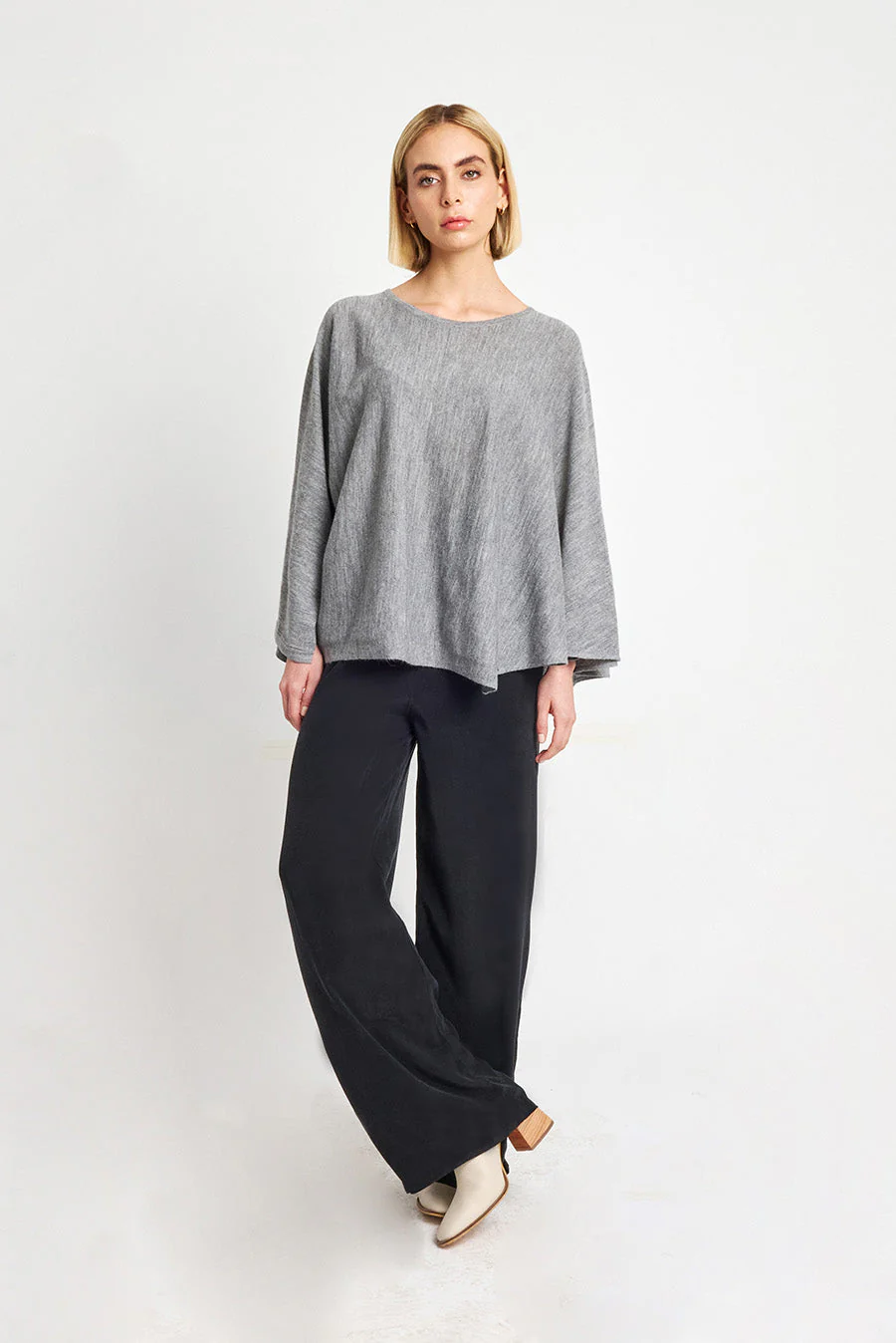 Wimar Poncho Baby Alpaca Color Nuage - Image 4