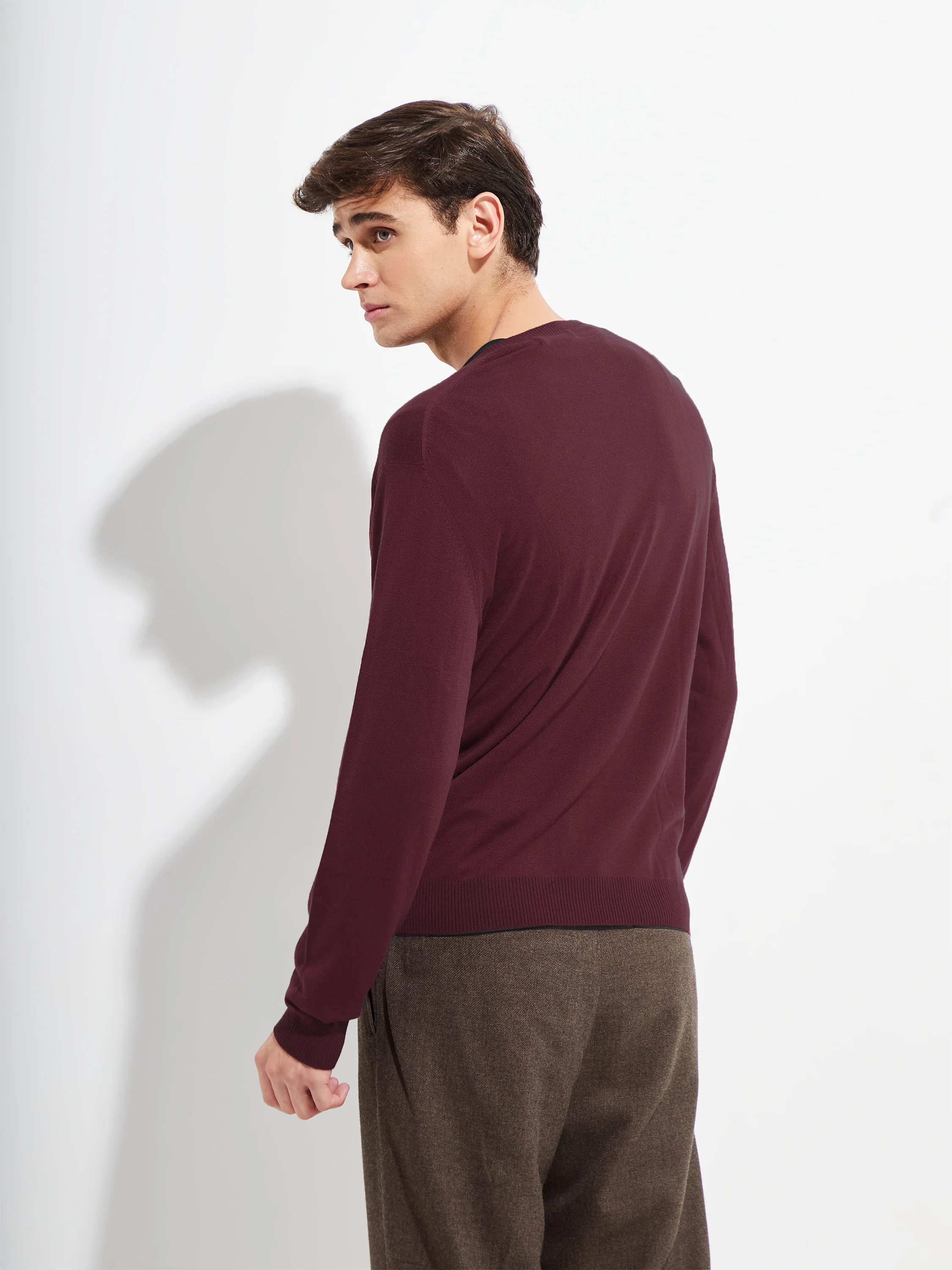 Brian Sweater Vicuña Color Burdeo - Image 3