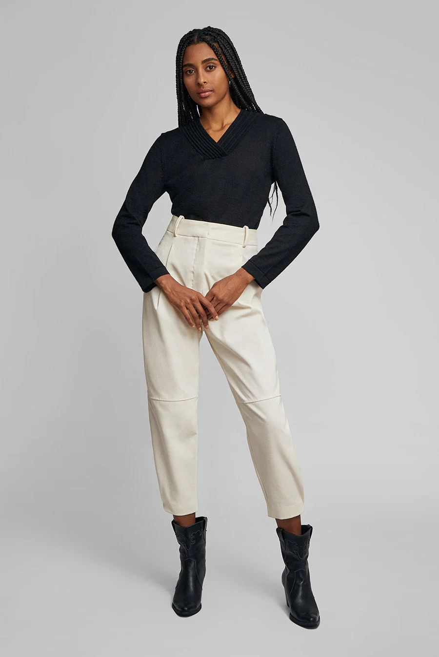 Whatever V Sweater Baby Alpaca Color Black - Image 4