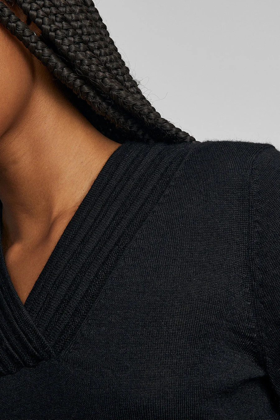 Whatever V Sweater Baby Alpaca Color Black - Image 5